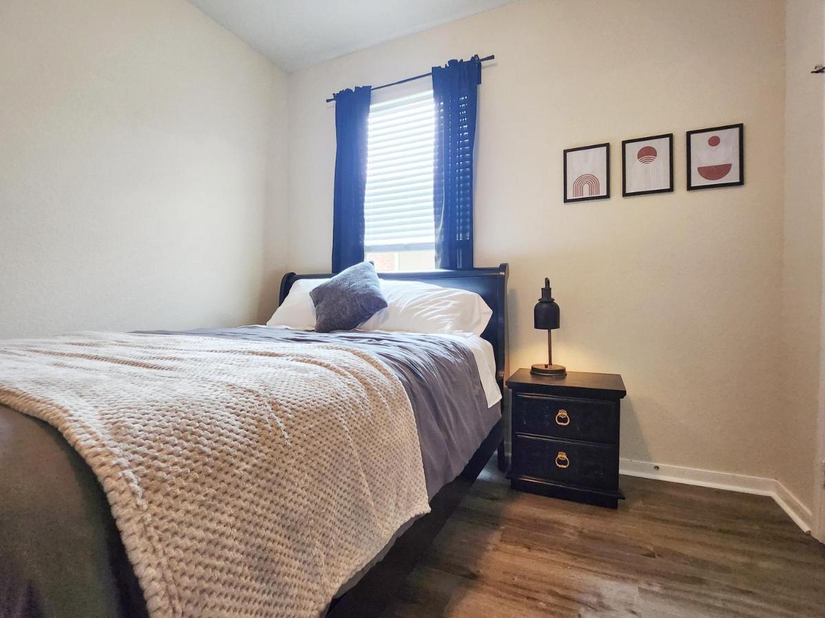 4 Bedroom Home Near Downtown Med Center Nrg Stadium Pearland Skyview Long By Ion Rentals Houston Ngoại thất bức ảnh