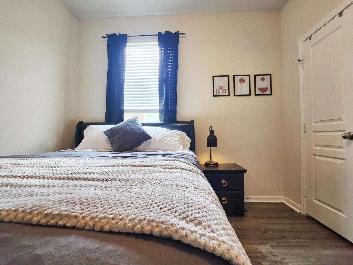 4 Bedroom Home Near Downtown Med Center Nrg Stadium Pearland Skyview Long By Ion Rentals Houston Ngoại thất bức ảnh