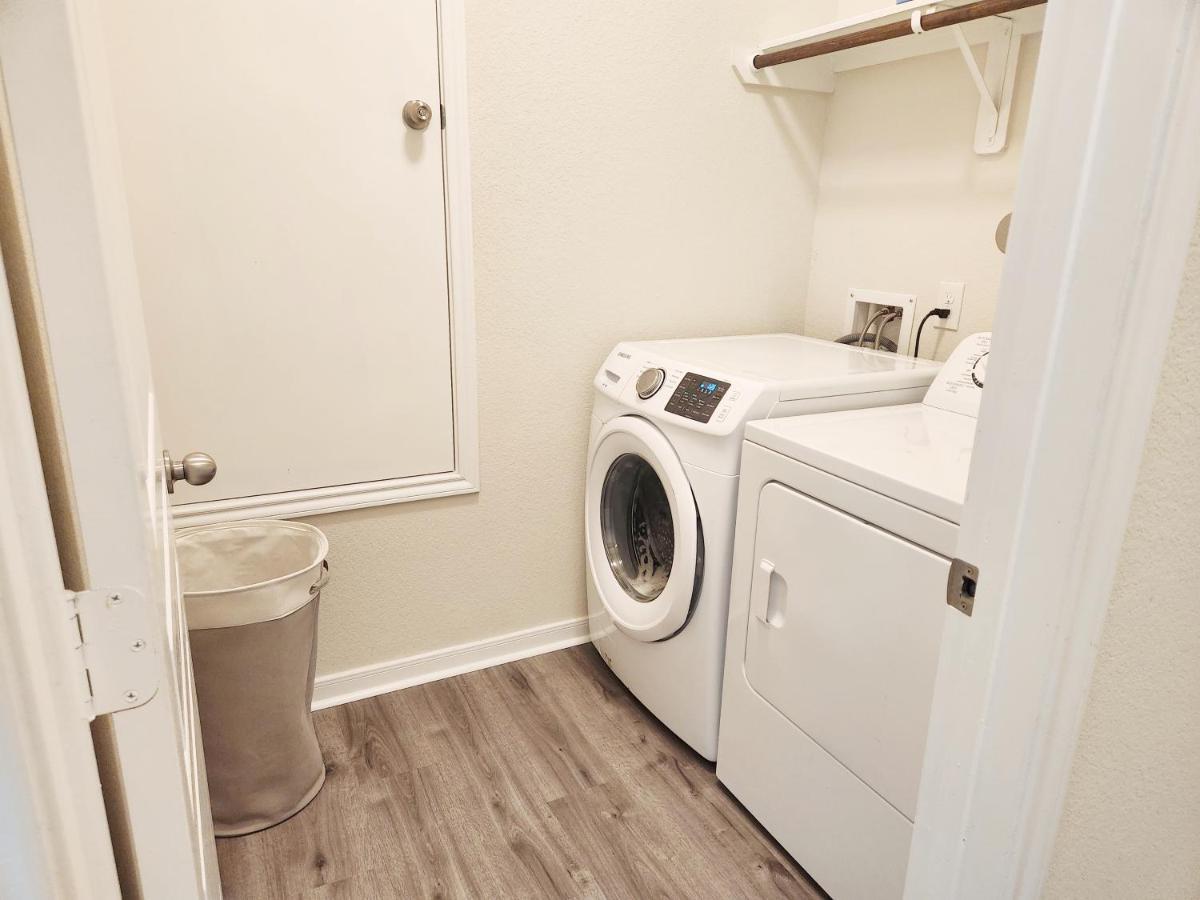 4 Bedroom Home Near Downtown Med Center Nrg Stadium Pearland Skyview Long By Ion Rentals Houston Ngoại thất bức ảnh