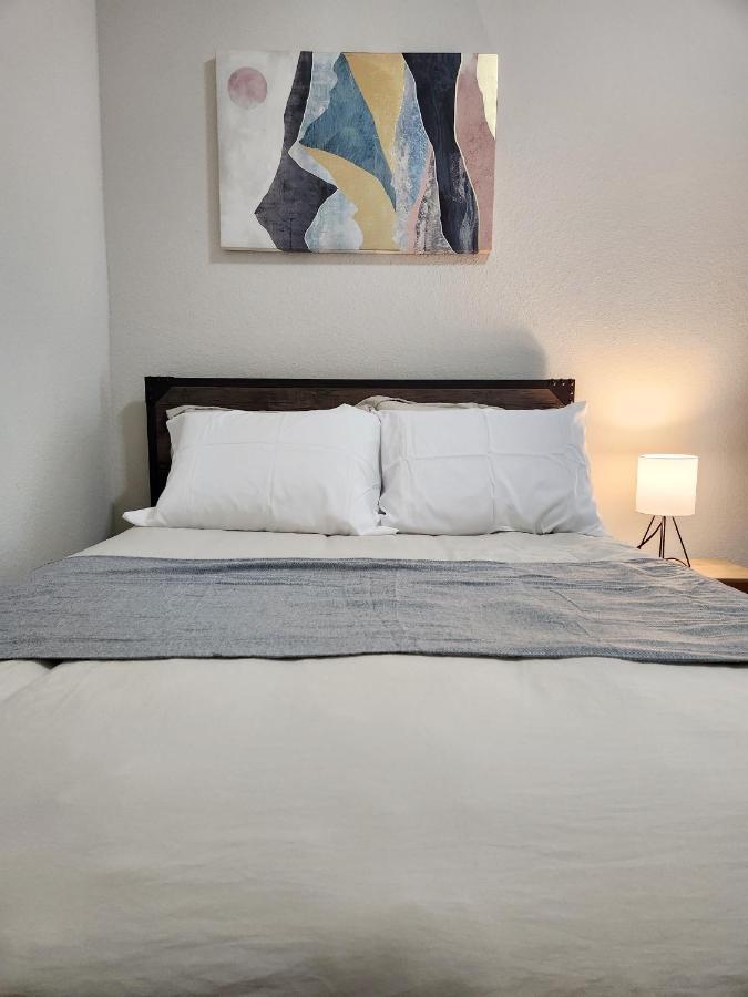 4 Bedroom Home Near Downtown Med Center Nrg Stadium Pearland Skyview Long By Ion Rentals Houston Ngoại thất bức ảnh
