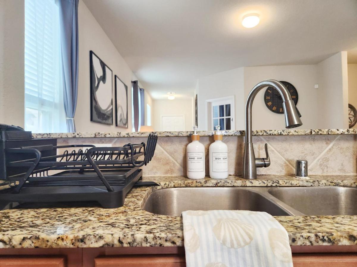 4 Bedroom Home Near Downtown Med Center Nrg Stadium Pearland Skyview Long By Ion Rentals Houston Ngoại thất bức ảnh