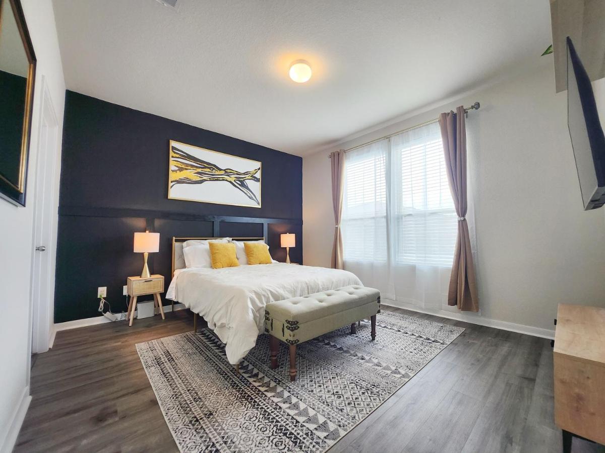 4 Bedroom Home Near Downtown Med Center Nrg Stadium Pearland Skyview Long By Ion Rentals Houston Ngoại thất bức ảnh